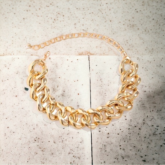 CHUNKY SIMPLE CUBAN CHAIN LINK NECKLACE GOLD OR SILVER - Picture 5 of 9